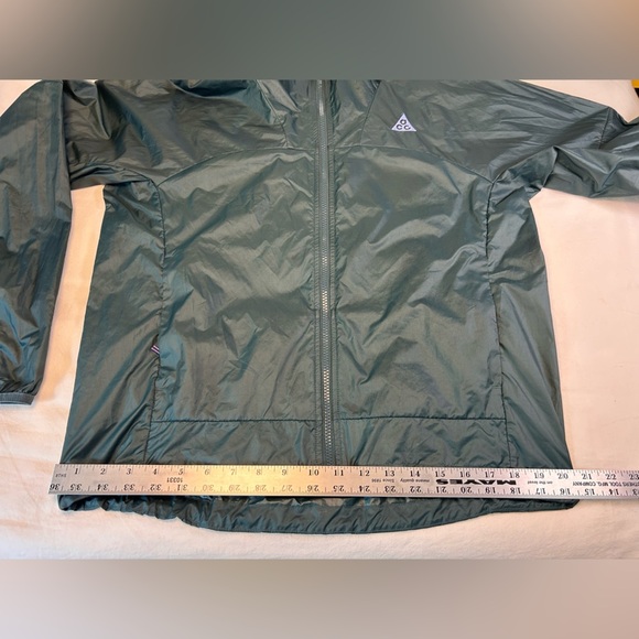 Nike ACG Storm-FIT Women’s Hooded Running Jacket Green Teal XL - Picture 4 of 10
